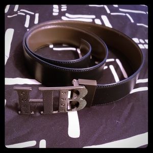 Hugo boss belts